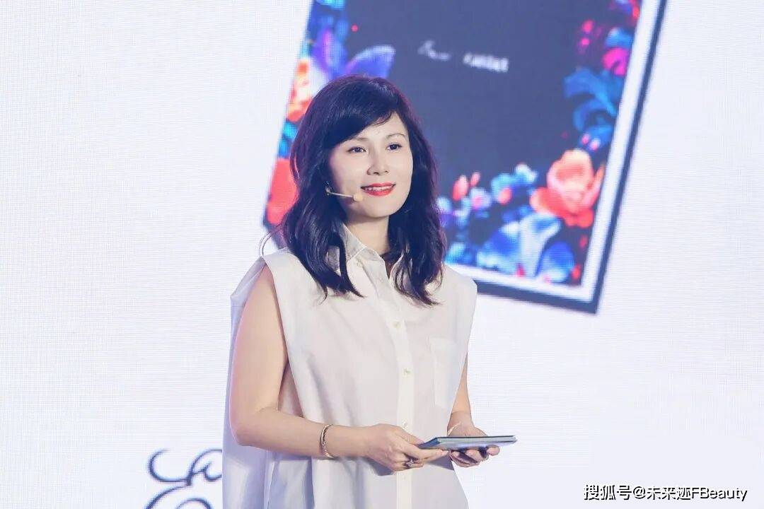 共鸣颖通解读2025中国香水新秩序不朽情缘游戏平台从消费折叠到价值(图8)